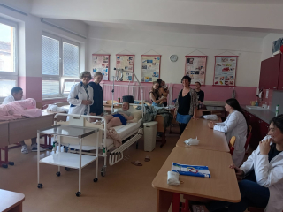 4c8e4beb B2bb 411e 8dec 9e9cf9bfec2f