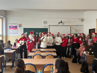 D634CE30 B87B 4CCA 85B9 8CEEC6B248D0